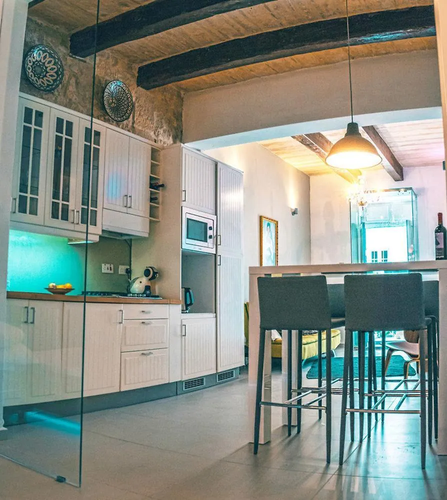 Valletta Luxury Palazzo Apartment